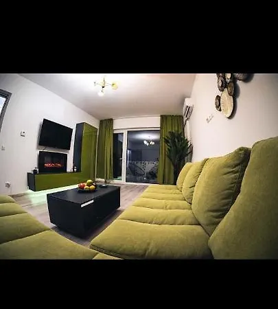 Apartament Lux ,bloc Nou ,parcare Craiova