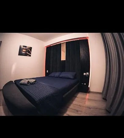Apartment Apartament Lux ,bloc Nou ,parcare Craiova